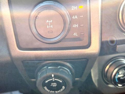 Used 2018 Ford F150 Raptor w/ Equipment Group 802A Luxury image 24