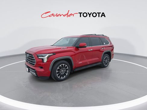 Used 2023 Toyota Sequoia Limited w/ Tow Technology Package AWD/4WD image 4