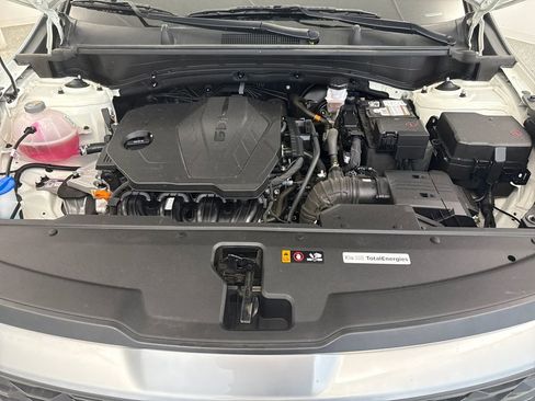 Used 2024 Kia Sportage LX FWD image 23
