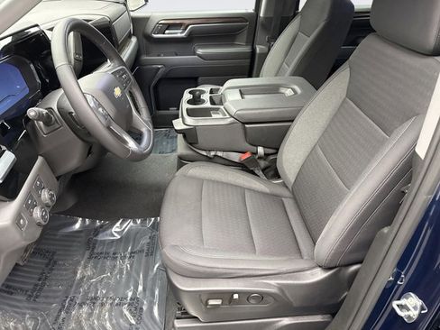 Used 2023 Chevrolet Silverado 1500 LT image 11
