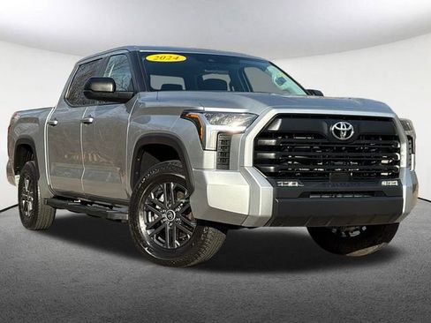 Used 2024 Toyota Tundra SR5 w/ SX Package image 2