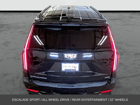 Used 2023 Cadillac Escalade Sport AWD/4WD image 3