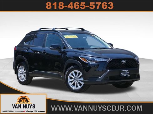 Used 2024 Toyota Corolla Cross LE w/ Moonroof Package AWD/4WD image 1