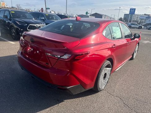 New 2026 Toyota Camry SE image 7