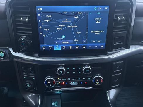 Used 2021 Ford F150 Lariat w/ Equipment Group 502A High image 18