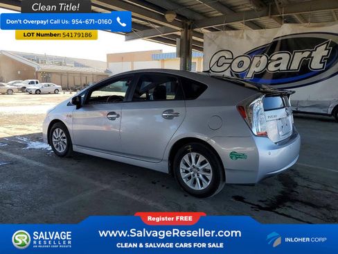 Used 2015 Toyota Prius Prime Plug-In Hybrid FWD image 3