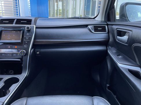Used 2015 Toyota Camry XLE FWD image 27