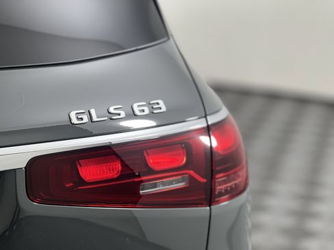New 2026 Mercedes-Benz GLS 63 AMG 4MATIC image 12