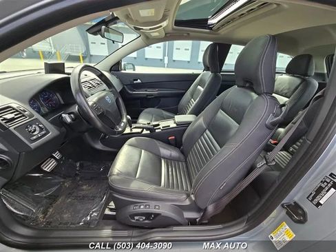 Used 2011 Volvo C30 T5 R-Design image 11