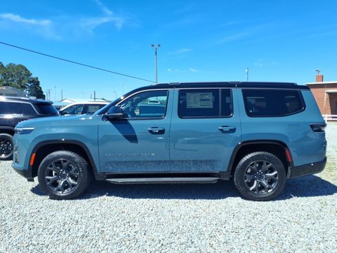 New 2026 Jeep Grand Wagoneer 4WD image 3