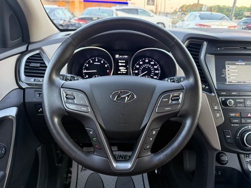 Used 2017 Hyundai Santa Fe Sport w/ 2.4L Tech Package 04 FWD image 13