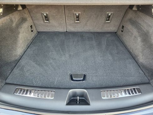 Used 2025 Cadillac XT4 Sport w/ Cold Weather Package image 31