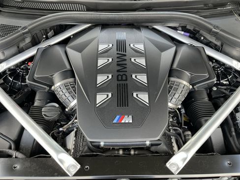 Certified 2024 BMW X5 M60i image 38
