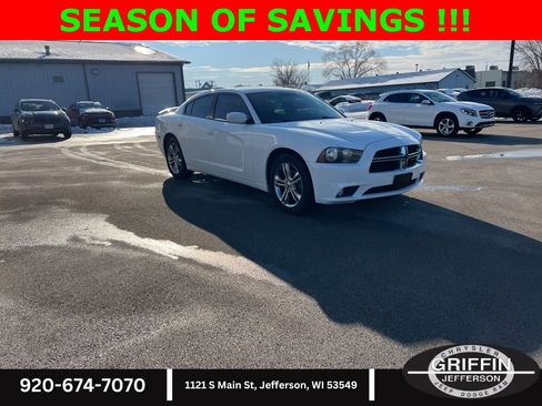 Used 2013 Dodge Charger SXT image 6