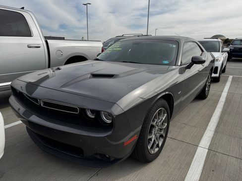Used 2017 Dodge Challenger GT w/ Driver Convenience Group image 2