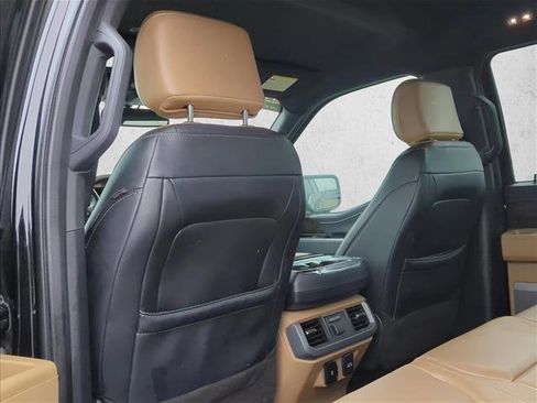 Used 2022 Ford F150 Lariat w/ Equipment Group 502A High image 16