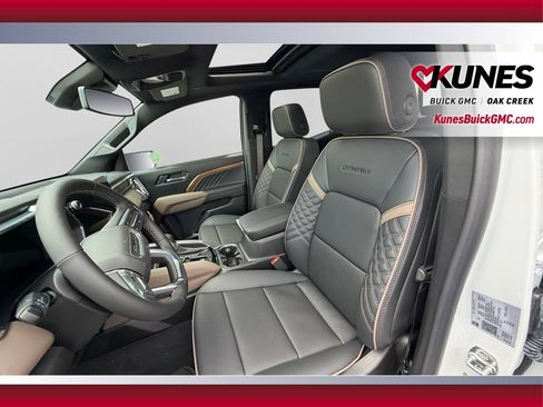 New 2026 GMC Canyon Denali AWD/4WD image 22