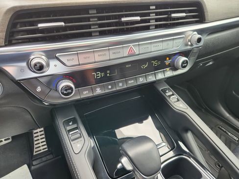 Used 2022 Kia Telluride SX image 35