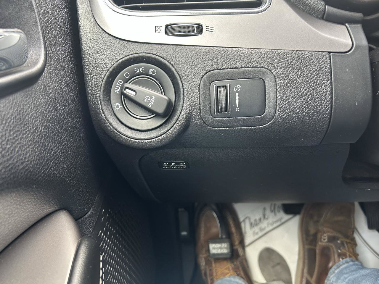 Used 2015 Dodge Journey Crossroad w/ Flexible Seating Group FWD image 27