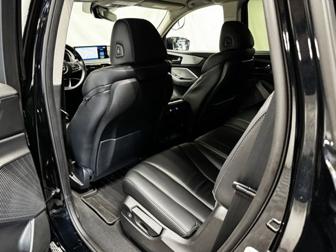 Used 2023 Acura MDX SH-AWD w/ Technology Package image 11