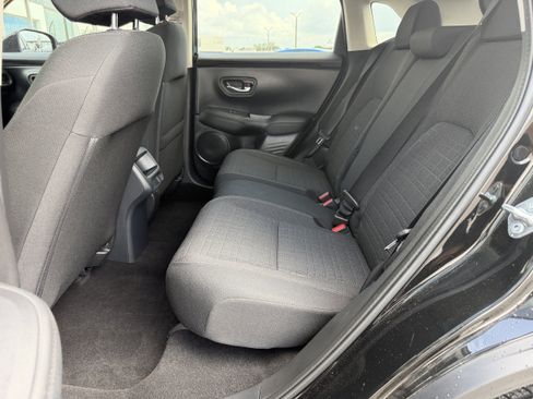 Used 2026 Honda HR-V LX image 17