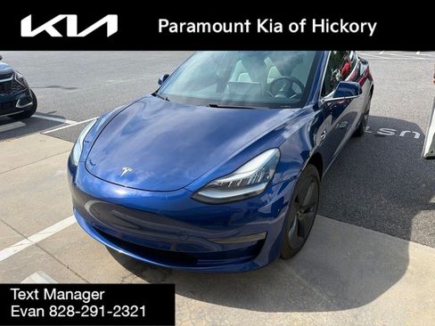 Used 2020 Tesla Model 3 Standard Range RWD image 1