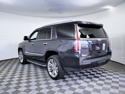 Used 2019 Cadillac Escalade Premium Luxury w/ LPO, Escalade Noir Package RWD image 4