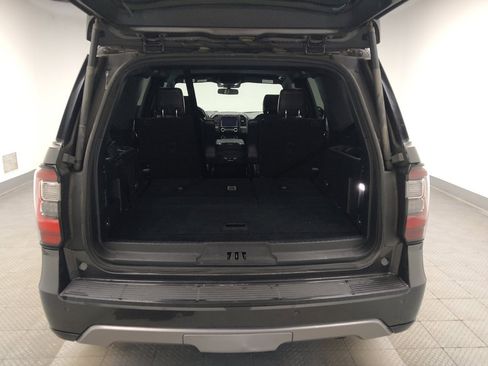 Used 2018 Ford Expedition Limited w/ Driver Assistance Package RWD image 29