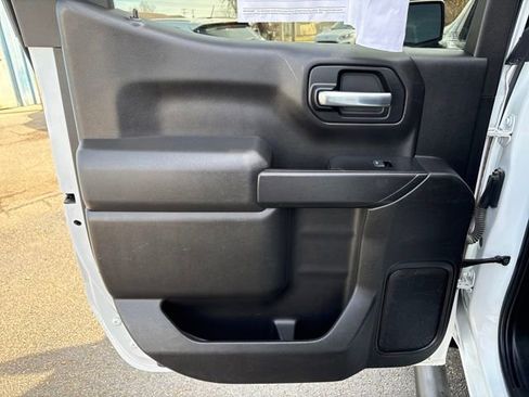 Used 2020 Chevrolet Silverado 1500 LT image 5