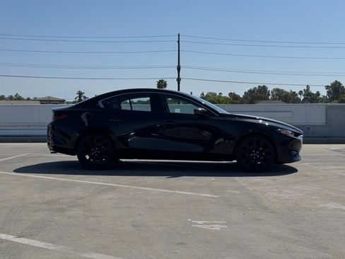 Used 2025 MAZDA MAZDA3 s FWD image 30
