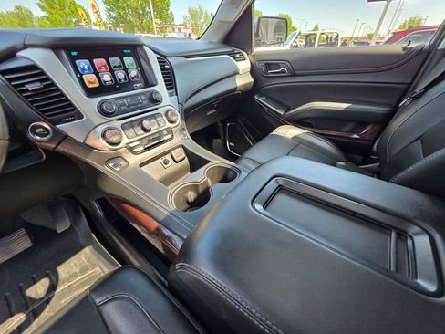 Used 2018 GMC Yukon SLT w/ Open Road Package AWD/4WD image 24