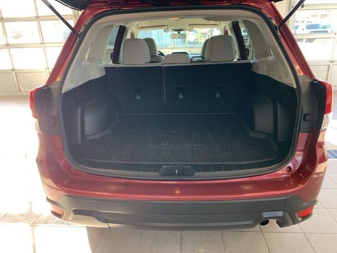 Used 2019 Subaru Forester Premium w/ All-Weather Package image 14