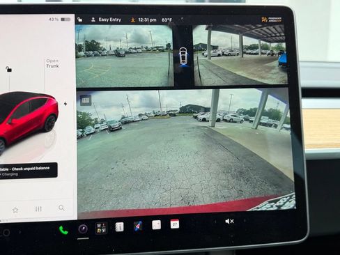 Used 2024 Tesla Model Y Long Range AWD/4WD image 22