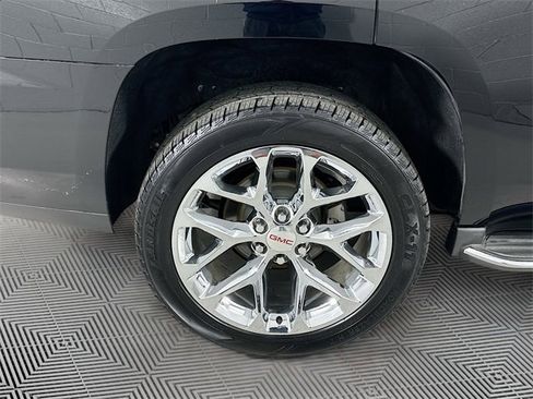 Used 2015 GMC Yukon SLT w/ HD Trailering Package image 14