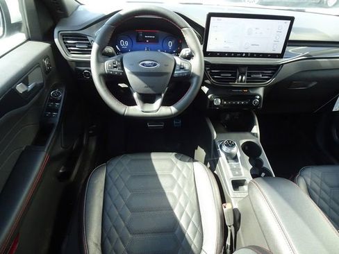 New 2024 Ford Escape ST-Line Elite w/ Premium Technology Package AWD/4WD image 14