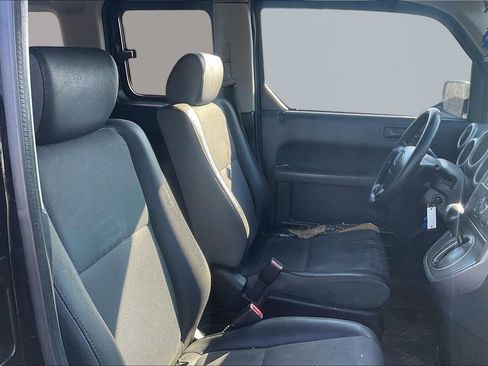 Used 2005 Honda Element LX image 23