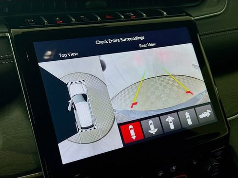 New 2025 Jeep Grand Cherokee L Limited w/ Luxury Tech Group II image 14