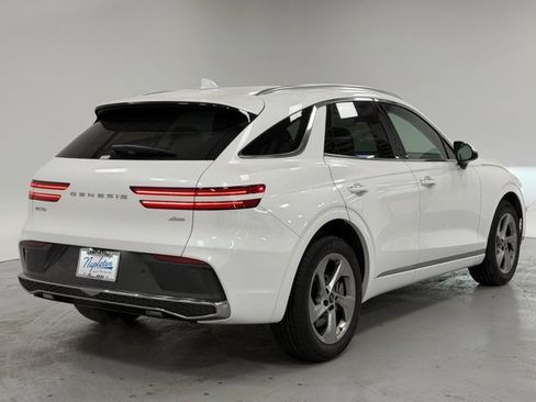 New 2026 Genesis GV70 2.5T image 4