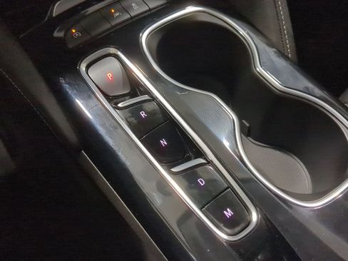 Used 2023 Buick Envision Essence FWD image 29