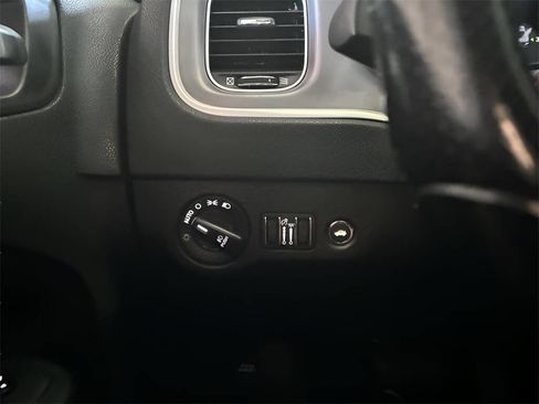 Used 2022 Dodge Charger GT image 9