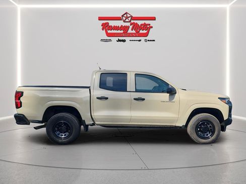 Used 2024 Chevrolet Colorado W/T image 6