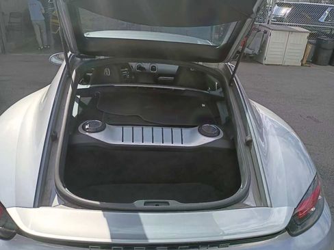 Used 2018 Porsche 718 Cayman image 24