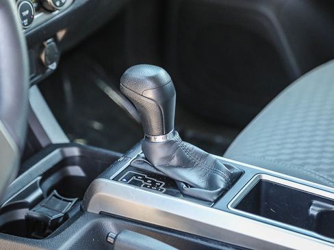 Used 2021 Toyota Tacoma SR5 RWD image 20