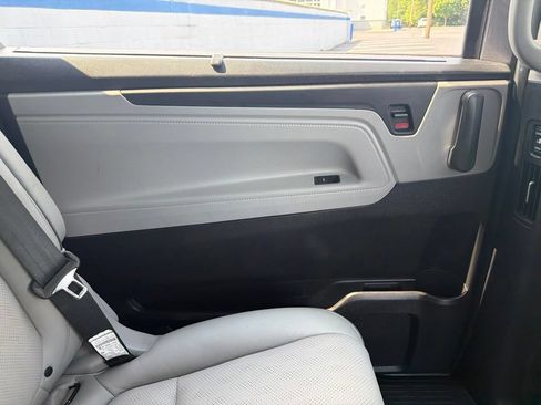 Certified 2024 Honda Odyssey Elite image 21