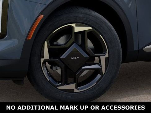 New 2026 Kia Sportage EX image 9