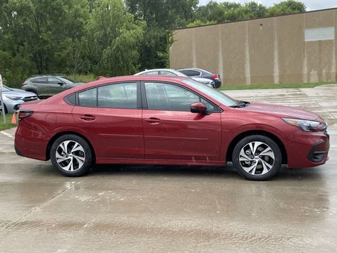 Used 2025 Subaru Legacy Premium image 8