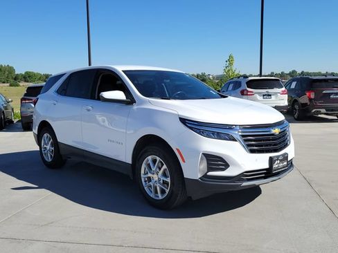 Used 2022 Chevrolet Equinox LT AWD/4WD image 4
