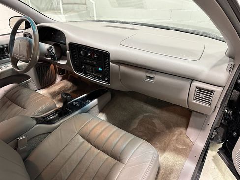 Used 1996 Chevrolet Caprice SS image 14
