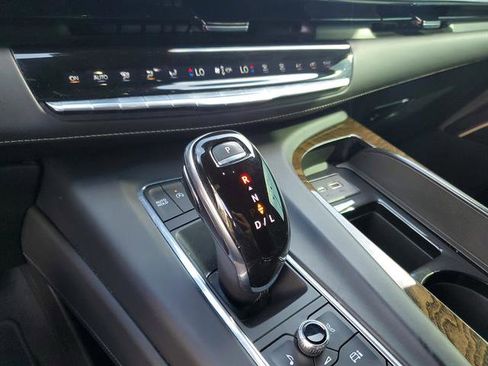 Used 2021 Cadillac Escalade Sport Platinum w/ LPO, ONYX Package image 52