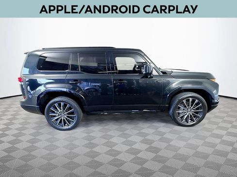 Used 2024 Lexus GX 550 w/ Accessory Package (2T) AWD/4WD image 4